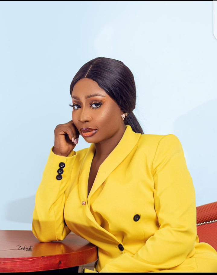 THE BAYELSA FEMALE WELDER IS RATING NUMBER ONE FOR QUALITY JOBS AND IT IS TESTED AND TRUSTED BY THOSE WHO HAVE CONTRACTED HER FOR JOBS.