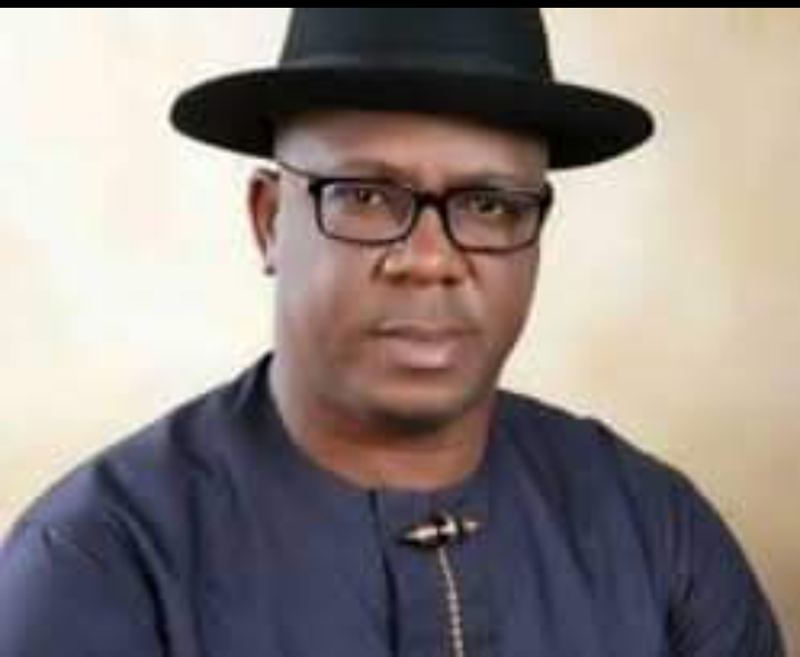 My name is not Hon. Oforji Oboku- Bayelsa Central PDP Aspirant Hon Mosoe Moses Cleopas ( Video)