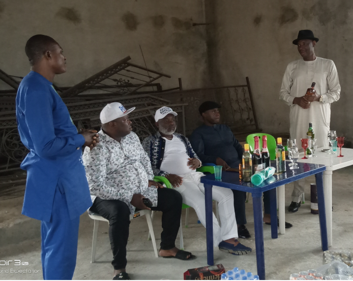 Oseke  visits Pastor Reuben, lauds his passionate efforts towards the Now engendered unity in APC Bayelsa state.