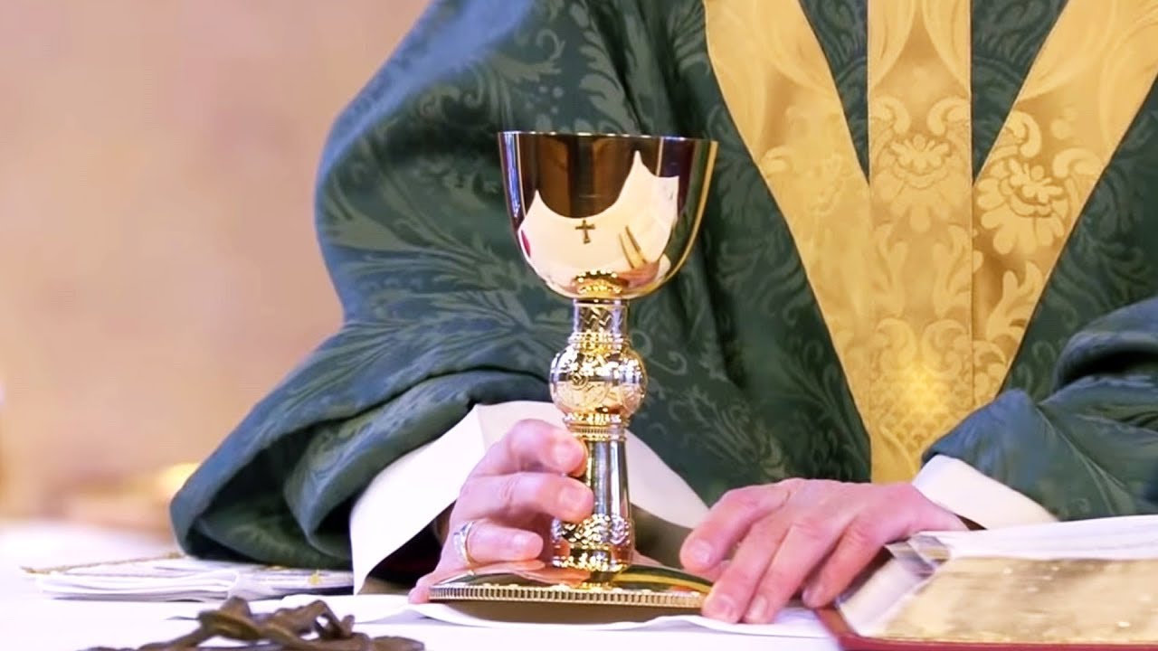 Catholic Mass Today Sunday 1 may 2022 | Daily Mass
