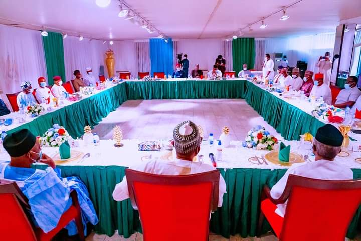 Breaking President Buhari Meets With APC Presidential Aspirants In Abuja(photos