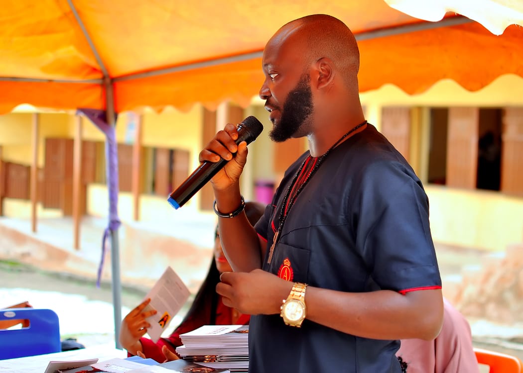 Ex Beauty Queen Awards Scholarship To 10 Students To Celebrate Girl Child Day