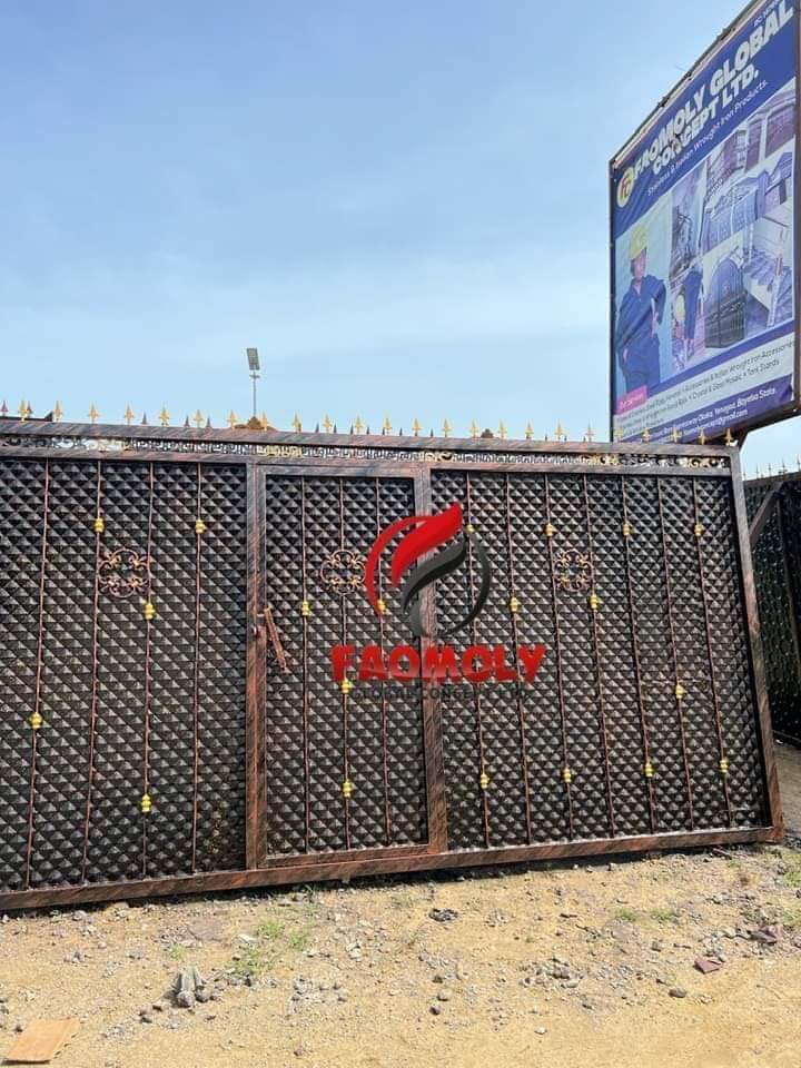 President Ijaw Women of America Celebrates Bayelsa Female welder and promise to............