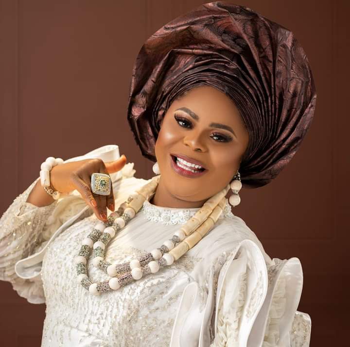 President Ijaw Women of America Celebrates Bayelsa Female welder and promise to............