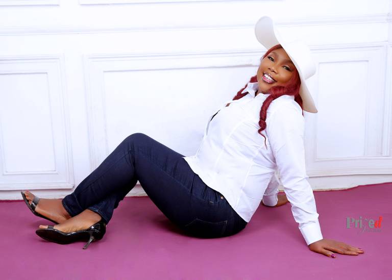 Helen Bob Celebrates Her 49 Birthday With Colourful Photos on Social Media