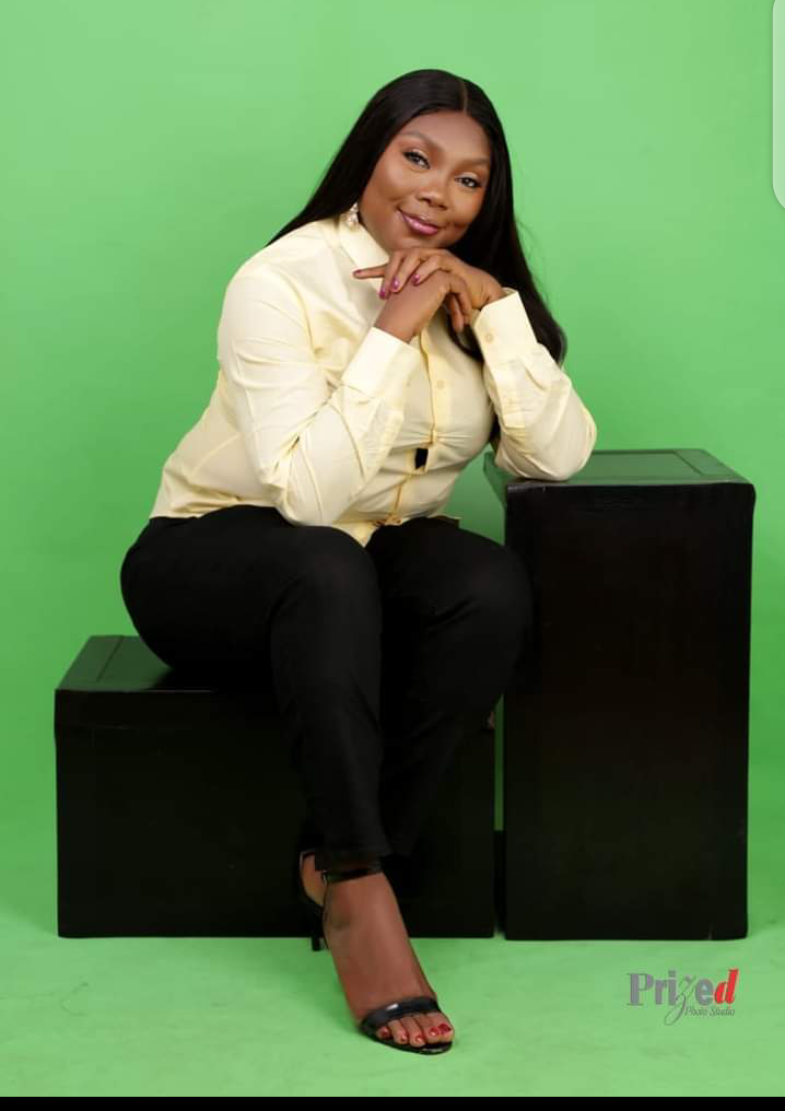 Helen Bob Celebrates Her 49 Birthday With Colourful Photos on Social Media