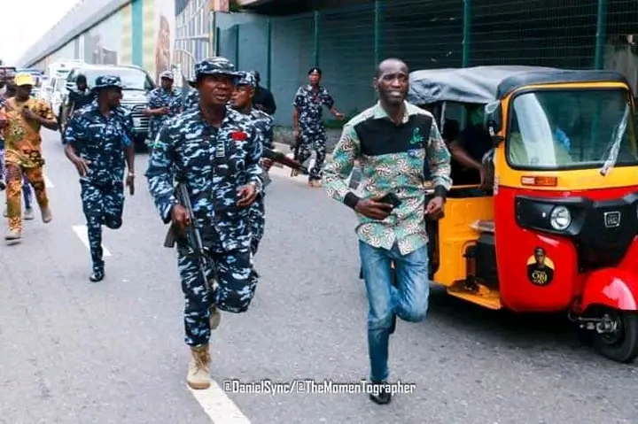 Former President Of Nigeria, Olusegun Obasanjo Spotted Driving Keke Napep