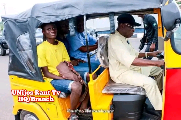 Former President Of Nigeria, Olusegun Obasanjo Spotted Driving Keke Napep