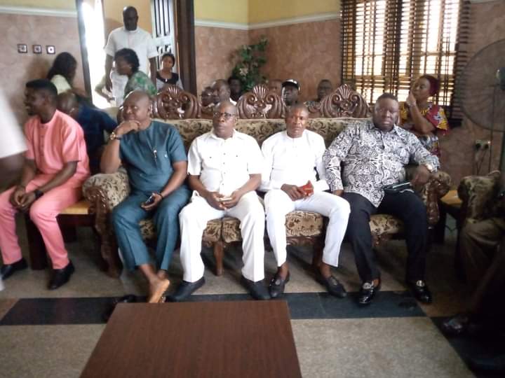 THE FOUNDER AND THE STATE ADVISORY COUNCIL OF THE PASTOR REUBEN INITIATIVE FOR GOOD LEADERSHIP AND ACCOUNTABILITY TODAY PAYS A SOLIDARITY VISIT TO THE COORDINATOR TINUBU SUPPORT GROUP CHIEF EBITIMI AMGBARI.