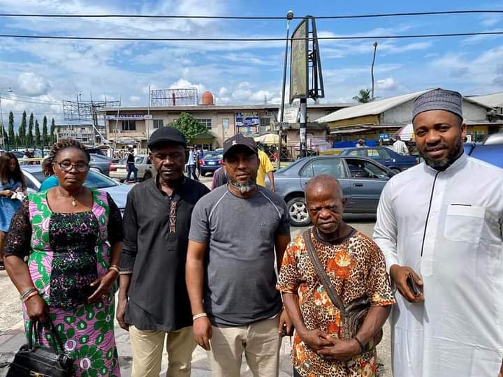 Homeless Veteran Nollywood Actor, Aguba Arrives Port Harcourt to Meet OPM Pastor