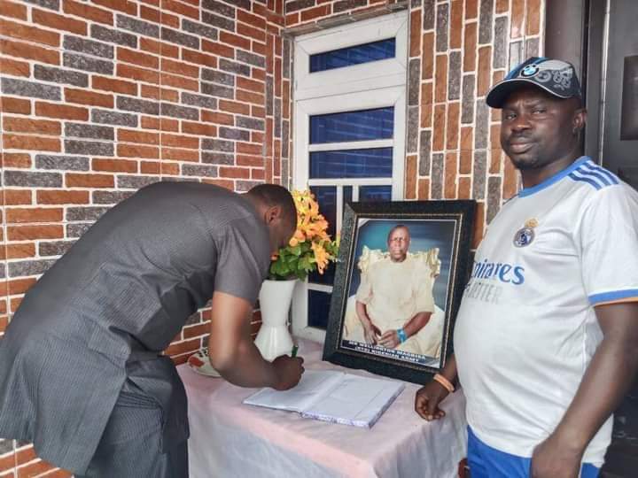 SALGA CHAIR PAYS CONDOLENCE VISIT ON MAGBISA FAMILY