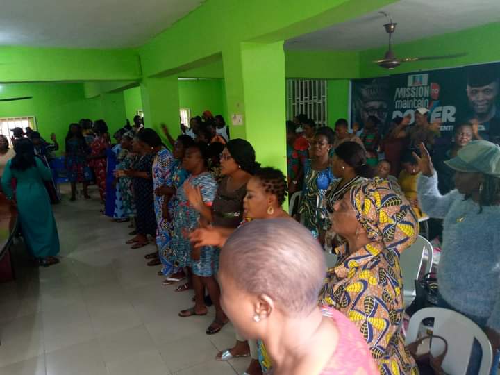 The wife of the founder Pastor Reuben Initiative For Good Leadership And Accountability Mrs Mercy Reuben attends the usual Prayer and fasting program Organize by the women wing of the Initiative led by Pst Esther Saiyou Martins at the National Secretariat of the Initiative.