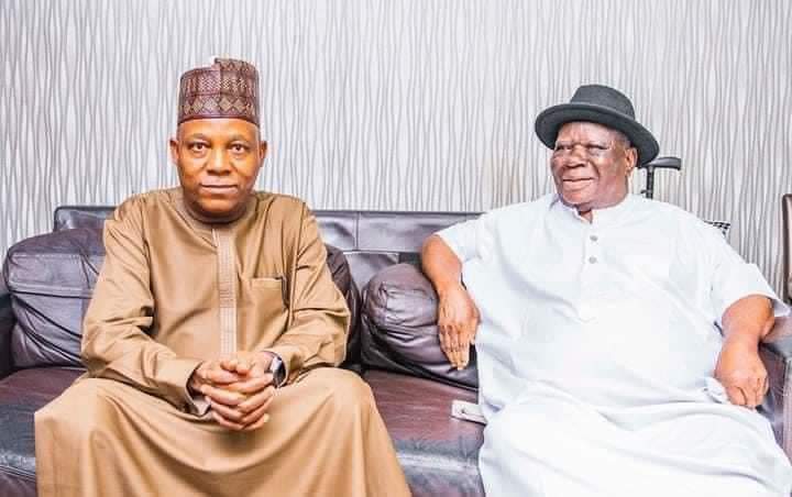 Breaking: APC Vice presidential candidate, Senator Kashim Shettima, visits Ijaw national leader, Chief Edwin Clark