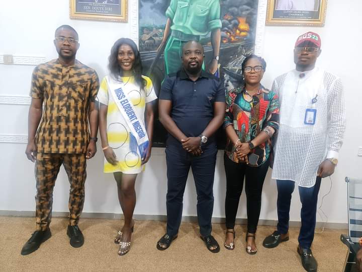 TEAM SAMANTHA PAYS A COURTESY VISIT TO OFFICE OF THE CHAIRMAN, IYC, CENTRAL ZONE