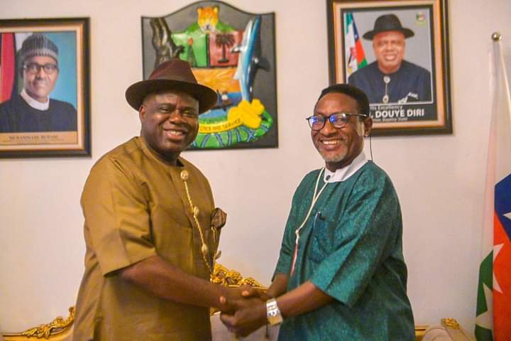 Breaking News: Former Finance Commissioner in Bayelsa State Dr. Stephen Ogulah and four others defect to PDP from APC