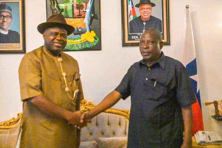 Breaking News: Former Finance Commissioner in Bayelsa State Dr. Stephen Ogulah and four others defect to PDP from APC