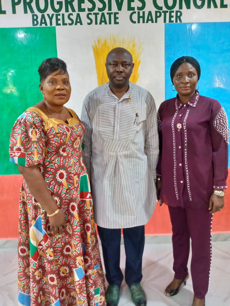 Bayelsa APC Chairman receives in audience the Coordinator APC Professionals women Council Pst Esther Martins