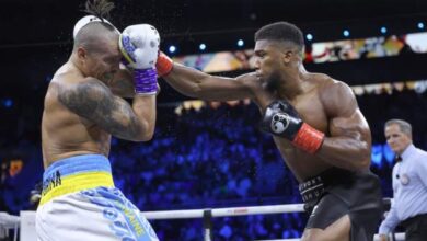 Usyk: Anthony Joshua Angrily Stormed Out Of The Boxing Ring After Losing