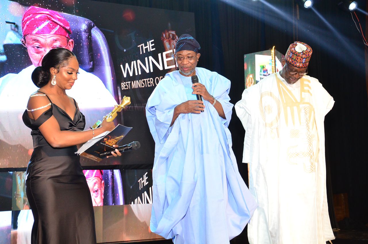 Madinma Dazzles As Co Host Of Democracy Heroes Award That Attracted Top Persons