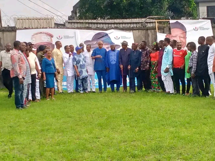 PASTOR REUBEN WILSON THE SOUTH SOUTH COORDINATOR OF THE ASIWAJU GROUP AND THE FOUNDER OF THE PASTOR REUBEN INITIATIVE FOR GOOD LEADERSHIP AND ACCOUNTABILITY PLAYED HOST TO RIVERS STATE AND MEETS WITH THE CHAIRMAN AND MEMBERS OF THE BOARD OF TRUSTEES RIVERS STATE PROGRESSIVES FOUNDATION(RPF) HON. DR. SOKONTE DAVIES ON FRIDAY 19TH AUGUST, 2022
