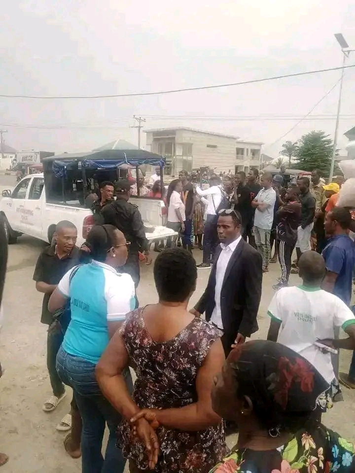 Police Arrests Man for beating up a girl for refusals to have sex with him