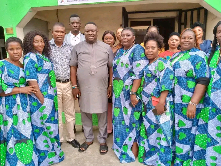 Chief Pastor Reuben Wilson receives in Audience the Bomo APC Women in Southern Ijaw LGA led by Preye Columbus as they Congratulate him