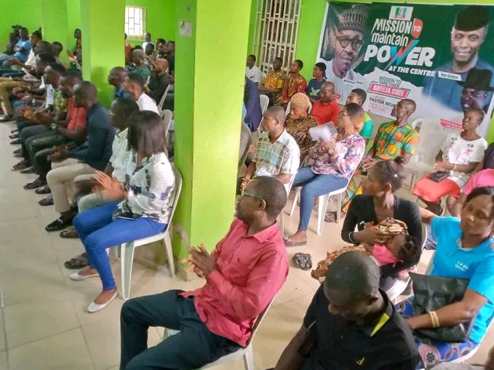 CHIEF PASTOR REUBEN RECEIVES IN AUDIENCE DIFFERENT PRESSURE GROUPS COMING TO COLLAPSE THEIR STRUCTURES WITH HIM.