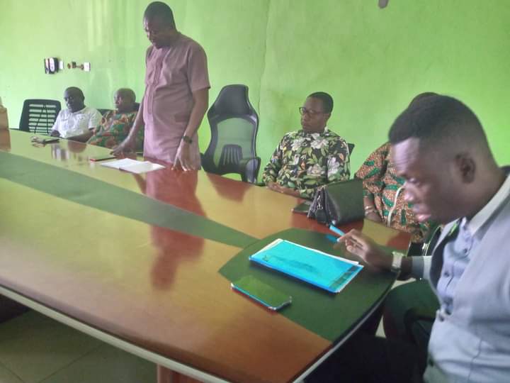 LOCAL GOVERNMENT COORDINATORS OF THE PASTOR REUBEN INITIATIVE SUBMITS MID-TERM REPORT AS DG DR. SOLOMON DAVID APPRAISED LGA COORDINATORS, OTHER EXECUTIVES AT THE INITIATIVE'S HEADQUARTERS IN YENAGOA