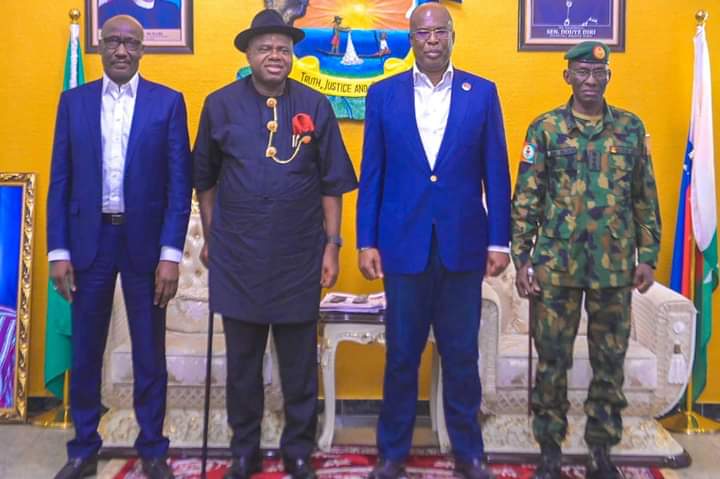 Gov. Diri Receives Sylva, CDS, NNPC GMD in Govt. House