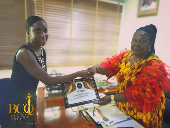 BAYELSA CAMPUS QUEEN ORGANIZATION PAID A COURTESY VISIT TO HON. MRS FAITH OPENE; HONOURABLE COMMISSIONER FOR WOMEN AND CHILDREN AFFAIRS, EMPOWERMENT AND SOCIAL, BAYELSA STATE.