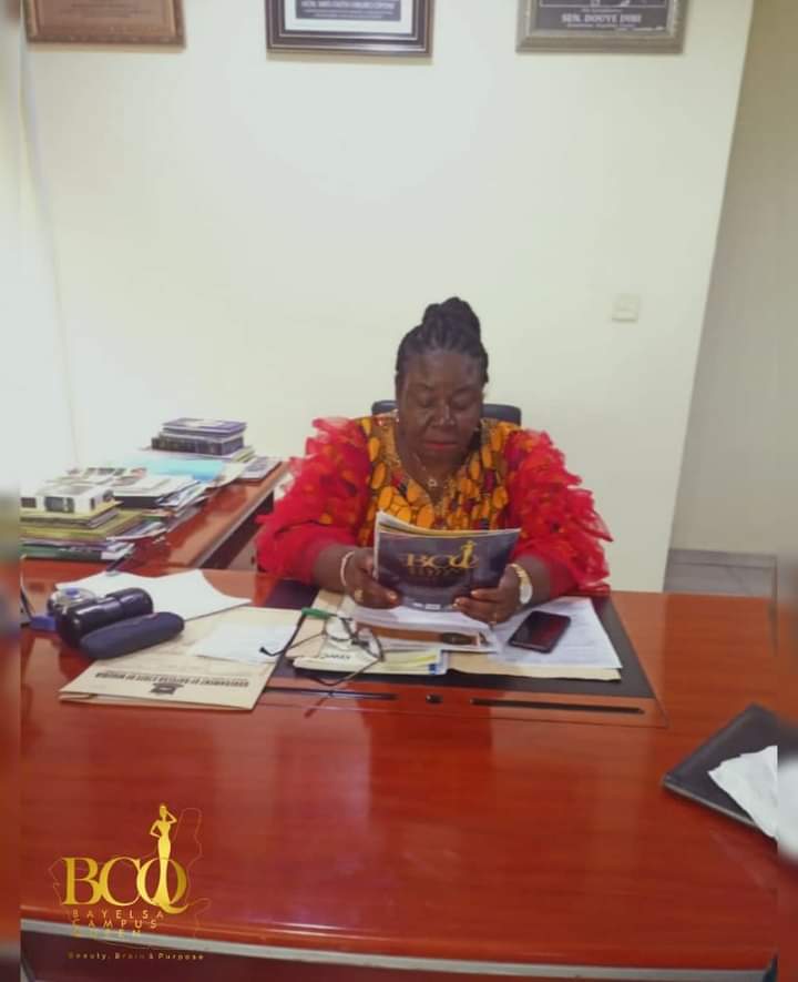 BAYELSA CAMPUS QUEEN ORGANIZATION PAID A COURTESY VISIT TO HON. MRS FAITH OPENE; HONOURABLE COMMISSIONER FOR WOMEN AND CHILDREN AFFAIRS, EMPOWERMENT AND SOCIAL, BAYELSA STATE.