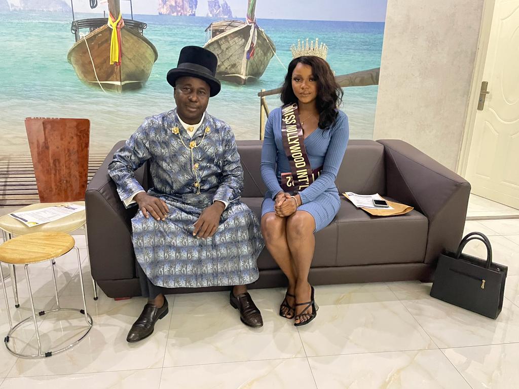 Miss Nollywood Winner Karina Simon Visits  Prof. Steve Azaiki, OON.  Set To Commence Another Phase of Pet Projects