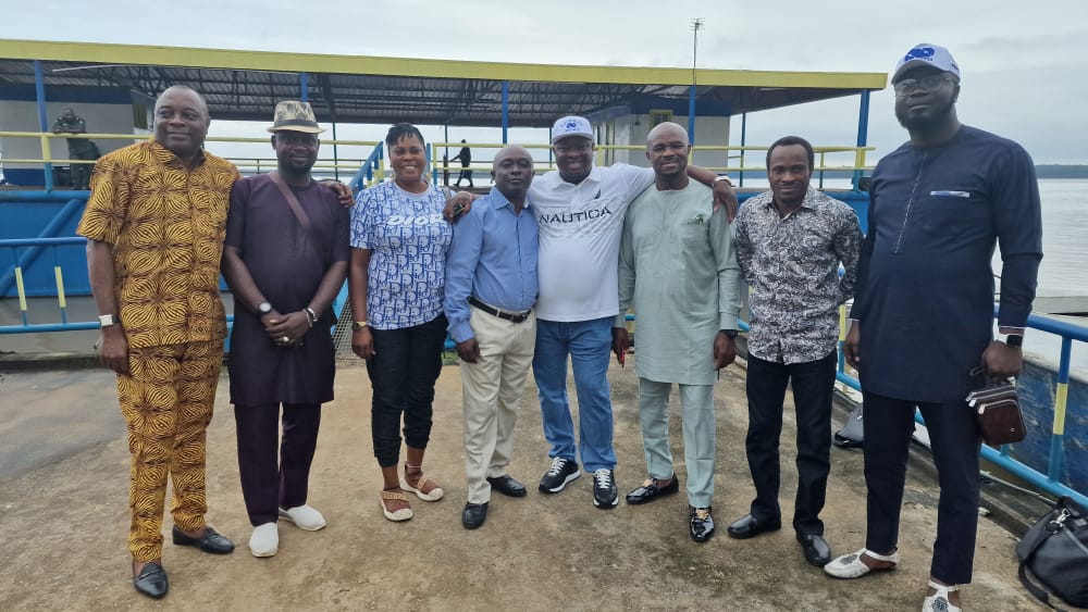 Tinubu Coordinator South South Pastor Reuben sail through the river to get support for Bola Tinubu