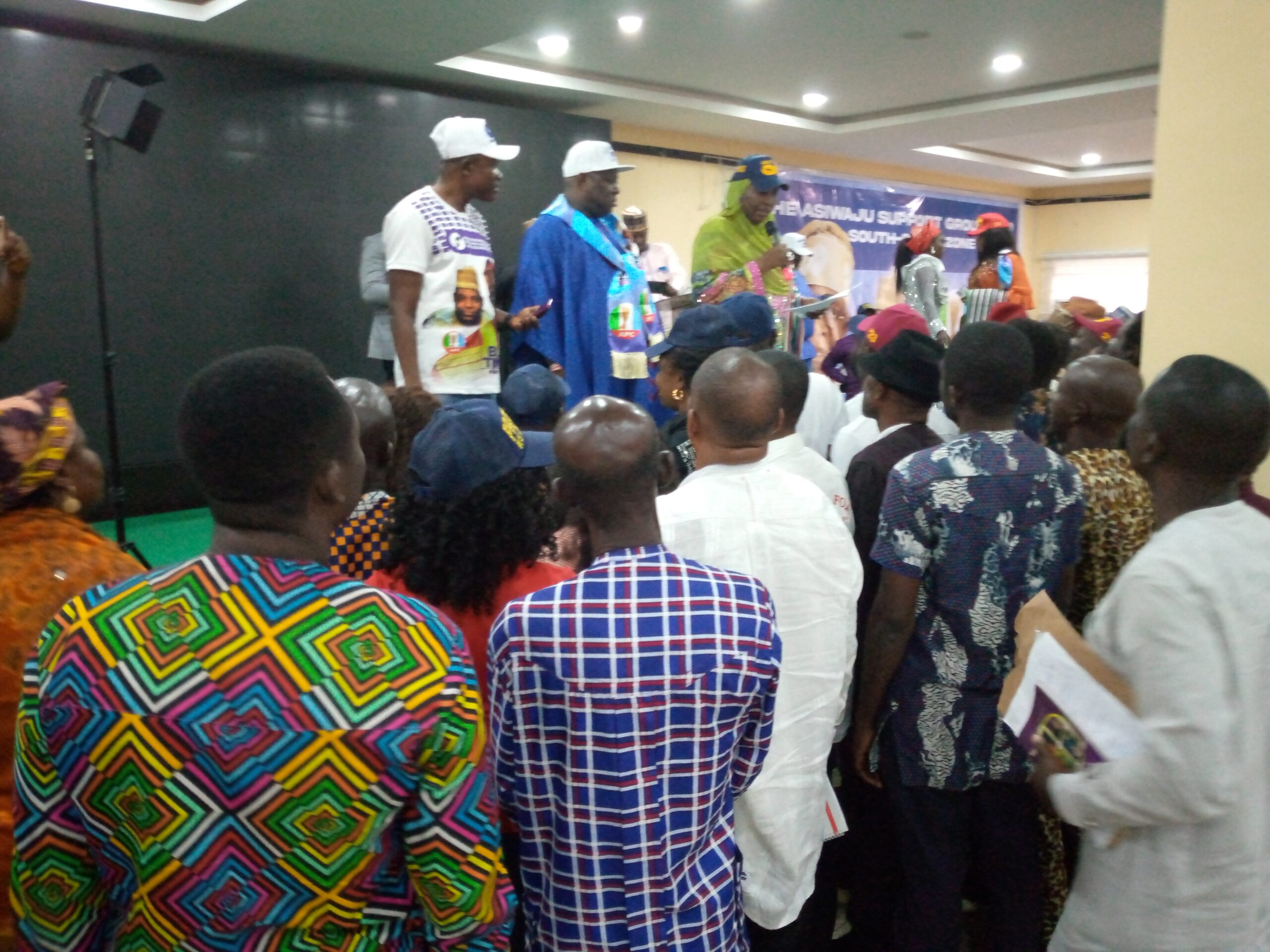 HON. TONYE COLE PARLEYS PASTOR REUBEN INITIATIVE & TAG AS CHIEF REUBEN WILSON ASSEMBLES SOUTH SOUTH VOTERS FOR TINUBU-SHETIMA PRESIDENCY 2023 IN PORT-HARCOURT