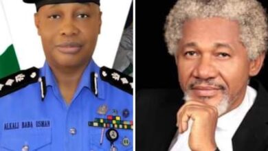 THE RIGHT OF SKIT AND MOVIE MAKERS TO PORTRAY POLICE IN BAD LIGHT AND USE POLICE UNIFORMS . BY CHIEF MALCOLM EMOKINIOVO OMIRHOBO.