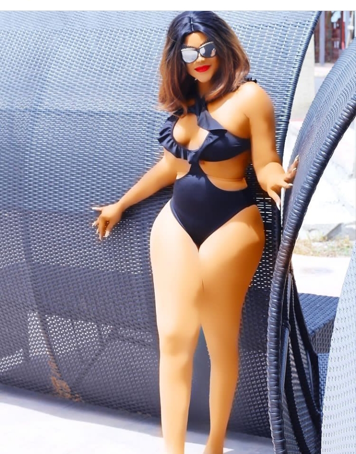 Checkout Bikini Photos of Ex Miss Nollywood Nigeria Lizzy Umoh Jamal