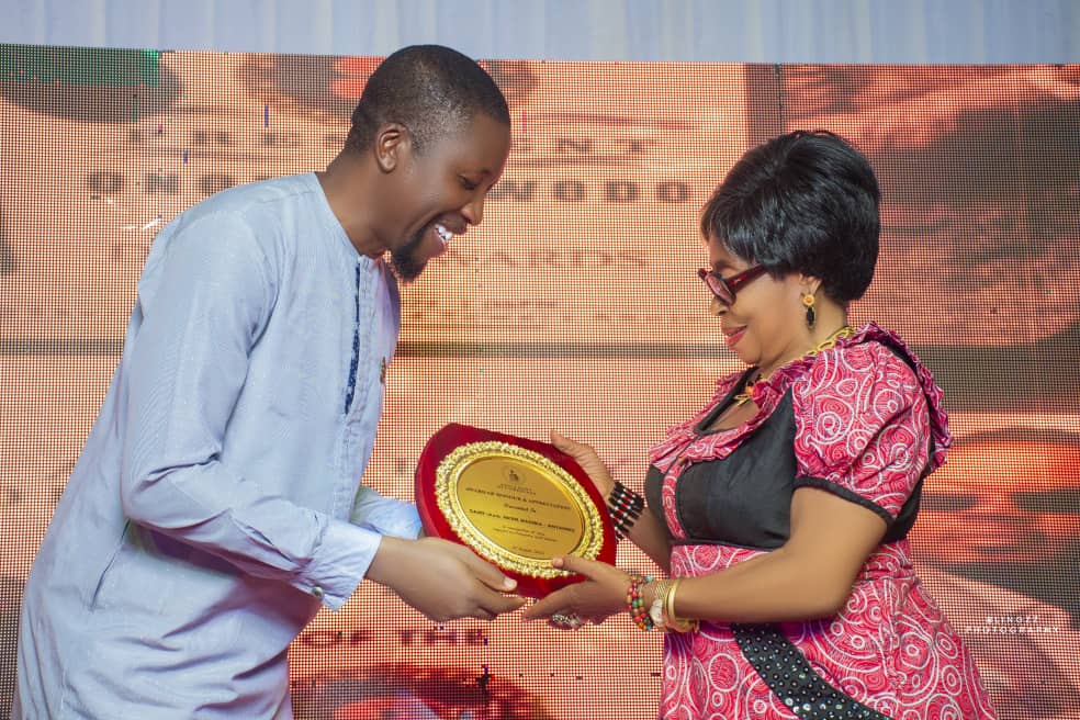Abuja Body Of Comedians Concludes Investiture Of Onome Da Saint With Award Ceremony