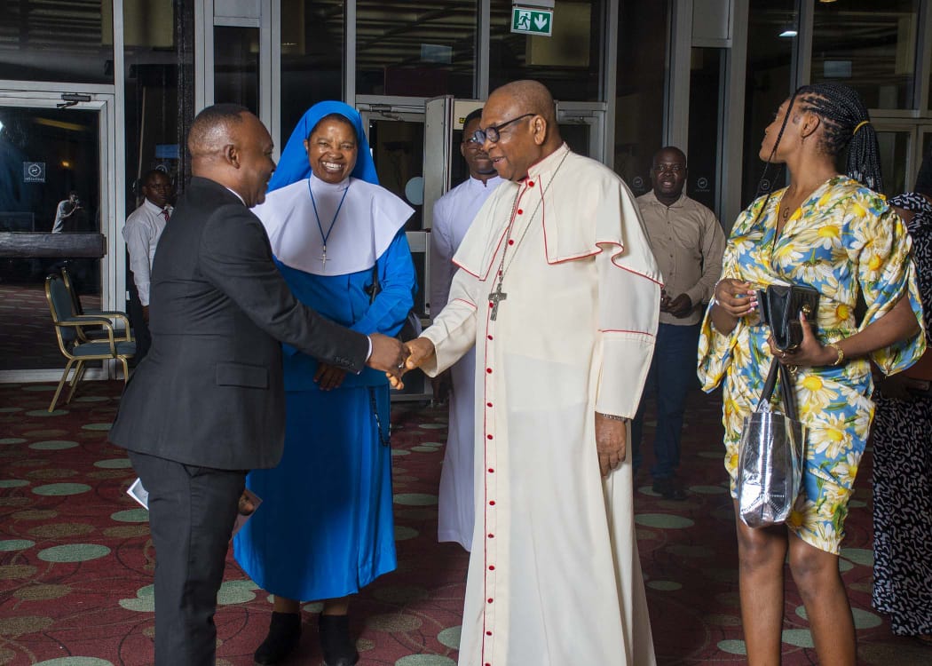 Abuja Body Of Comedians Concludes Investiture Of Onome Da Saint With Award Ceremony