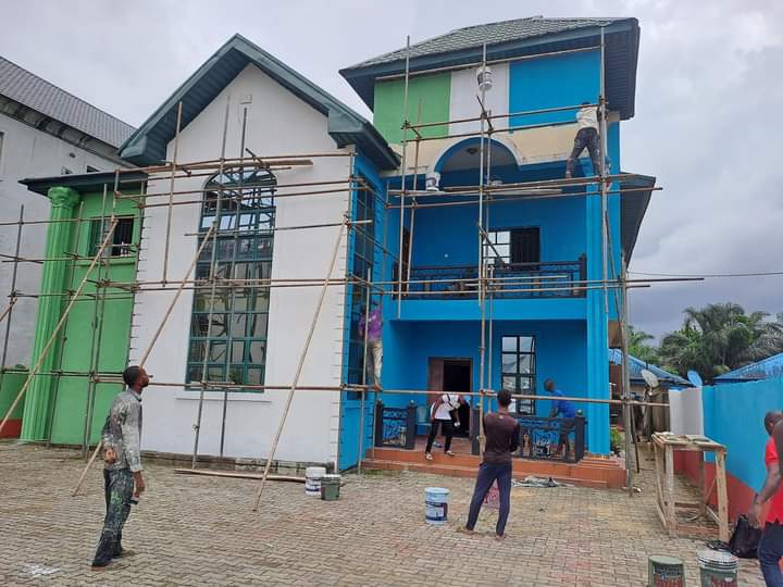 DG PASTOR REUBEN INITIATIVE DR SOLOMON DAVID TODAY INSPECTS TSG CAMPAIGN HEADQUARTERS IN YENAGOA, MEETS DIRECTOR GENERAL PRINCE EBITIMI AMGBARE
