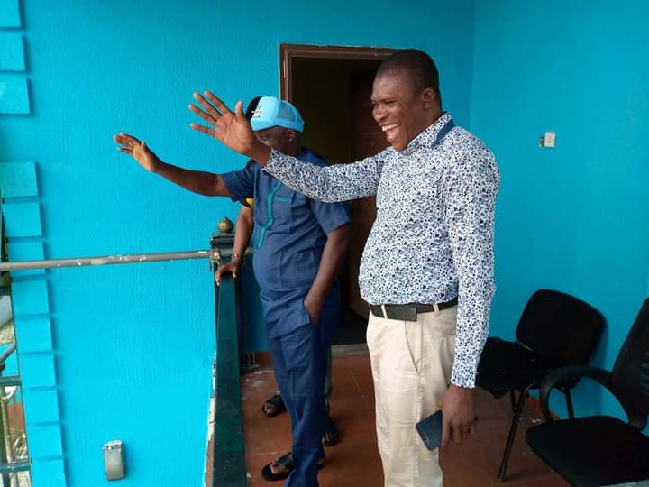 DG PASTOR REUBEN INITIATIVE DR SOLOMON DAVID TODAY INSPECTS TSG CAMPAIGN HEADQUARTERS IN YENAGOA, MEETS DIRECTOR GENERAL PRINCE EBITIMI AMGBARE