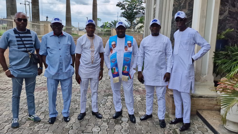 THE SOUTH SOUTH COORDINATOR OF THE ASIWAJU GROUP TAG CHIEF PASTOR REUBEN CLIFFORD WILSON SET FOR TODAY'S INAUGURATION IN AKWA IBOM STATE.