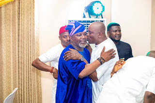 Money Rains As Family Holds Burial Reception In Honour Of 95-Year-Old Elder John Ekpa In Abuja