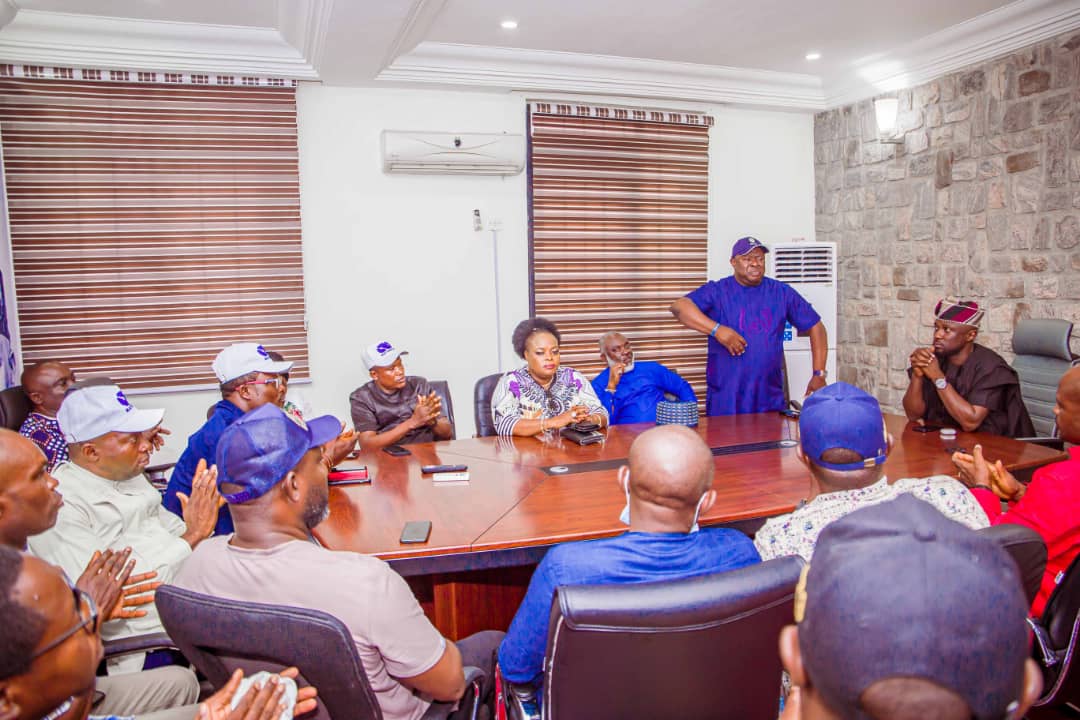 CHIEF PASTOR REUBEN MEETS WITH THE NATIONAL COORDINATOR OF THE CITY BOY PROJECT IN THE OFFICE OF THE FIRST SON OF BOLA AHMED TINUBU IN ABUJA.