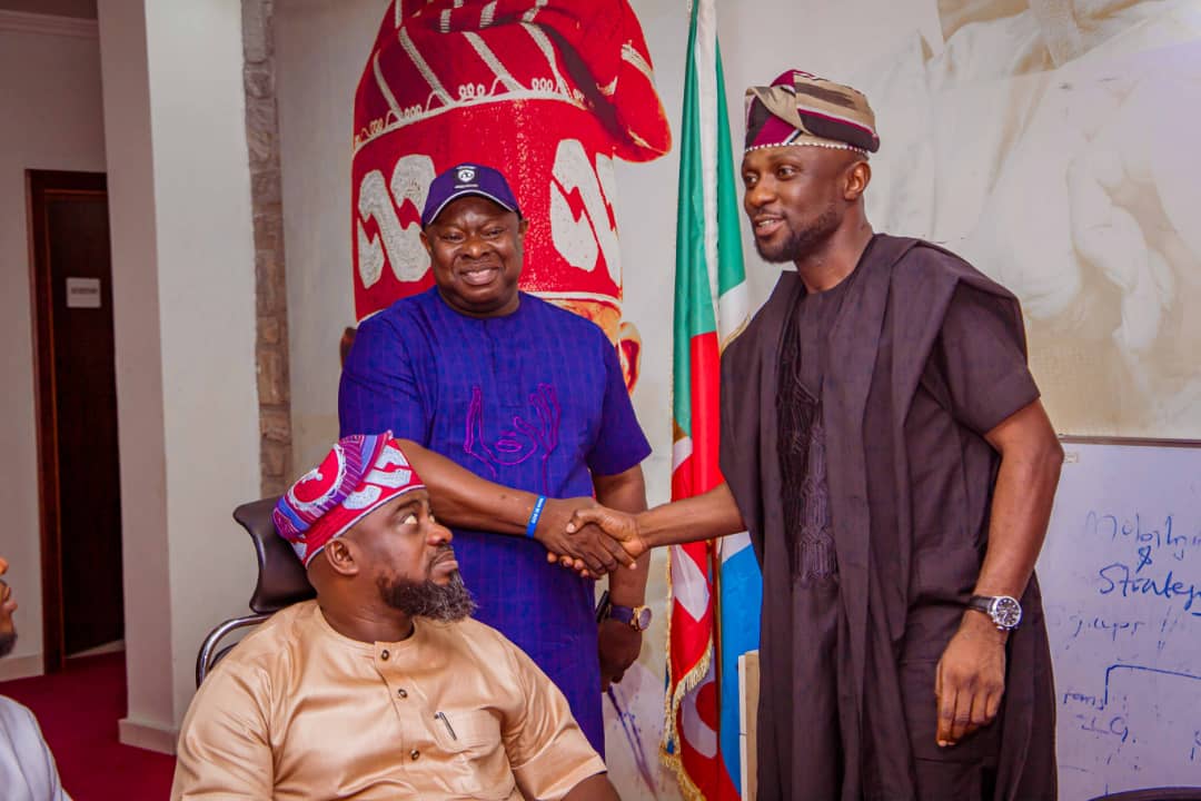CHIEF PASTOR REUBEN MEETS WITH THE NATIONAL COORDINATOR OF THE CITY BOY PROJECT IN THE OFFICE OF THE FIRST SON OF BOLA AHMED TINUBU IN ABUJA.