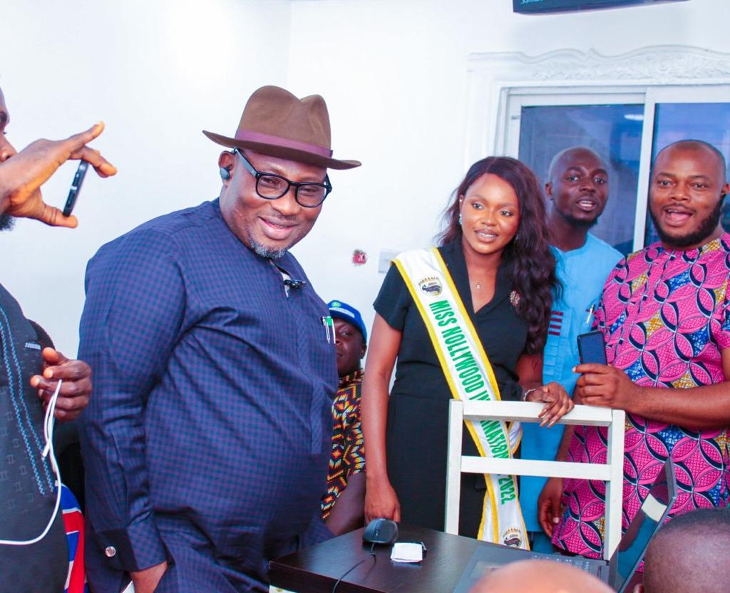 NATIONAL SPOKESMAN OF IYC RECEIVED IN AUDIENCE, MISS NOLLYWOOD INTERNATIONAL QUEEN KARINA SIMON PORIPO IN HIS OFFICE.