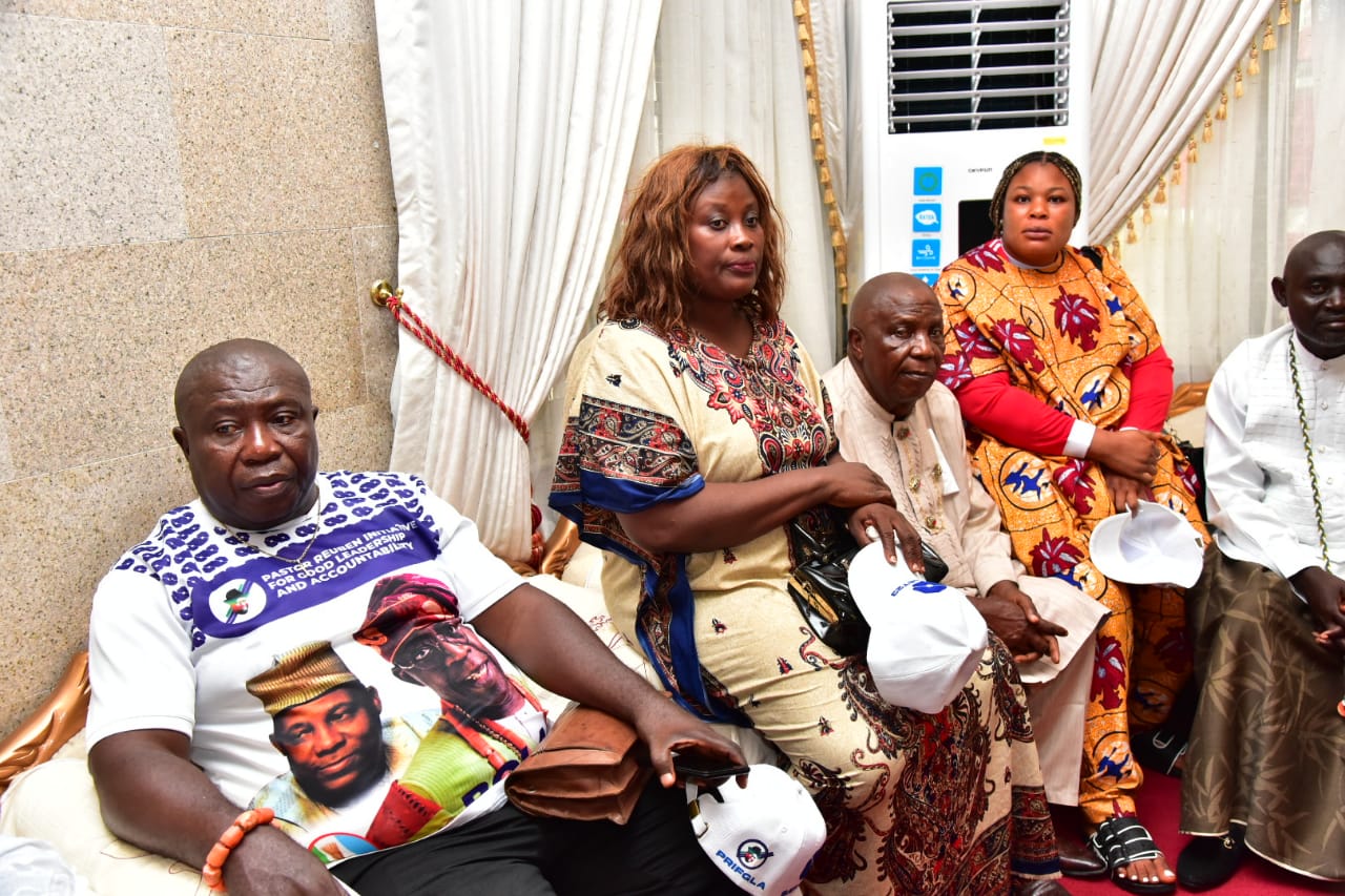 The Olu of Warri ,His Majesty Ogiame Atuwatse 111 Received founder Pastor Reuben Initiative Chief Pastor Reuben Clifford Wilson and his Entourage ahead of today's Inauguration.