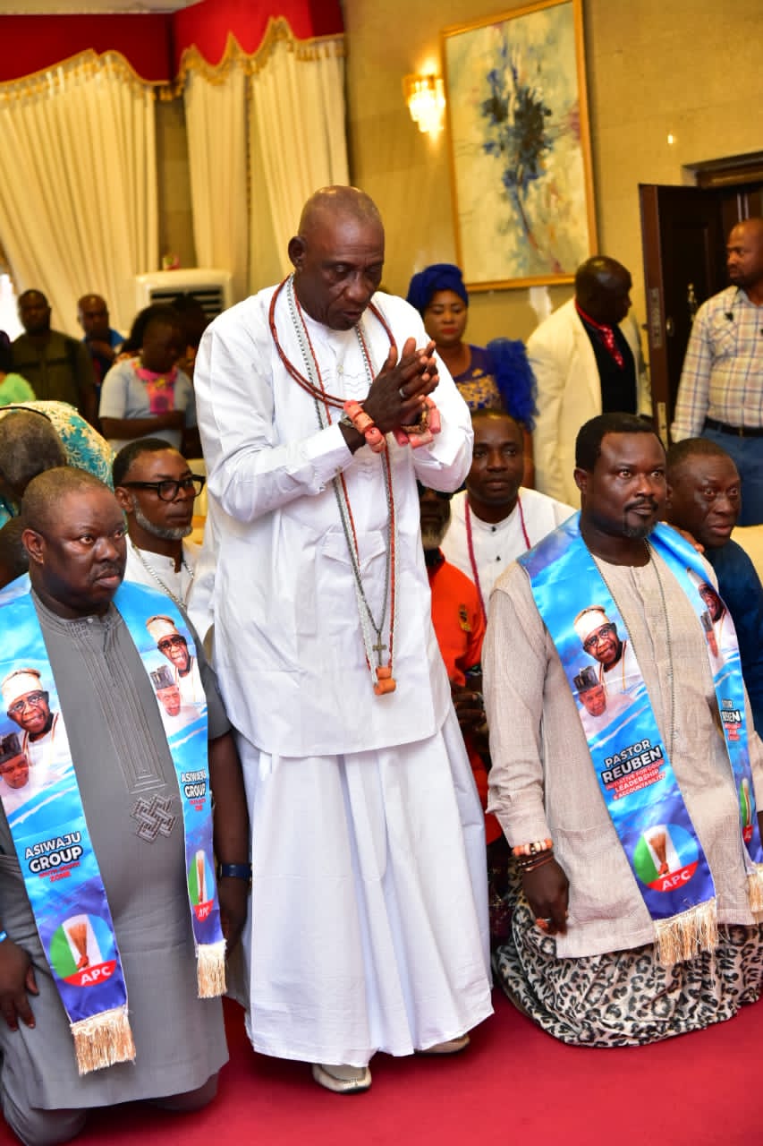 The Olu of Warri ,His Majesty Ogiame Atuwatse 111 Received founder Pastor Reuben Initiative Chief Pastor Reuben Clifford Wilson and his Entourage ahead of today's Inauguration.