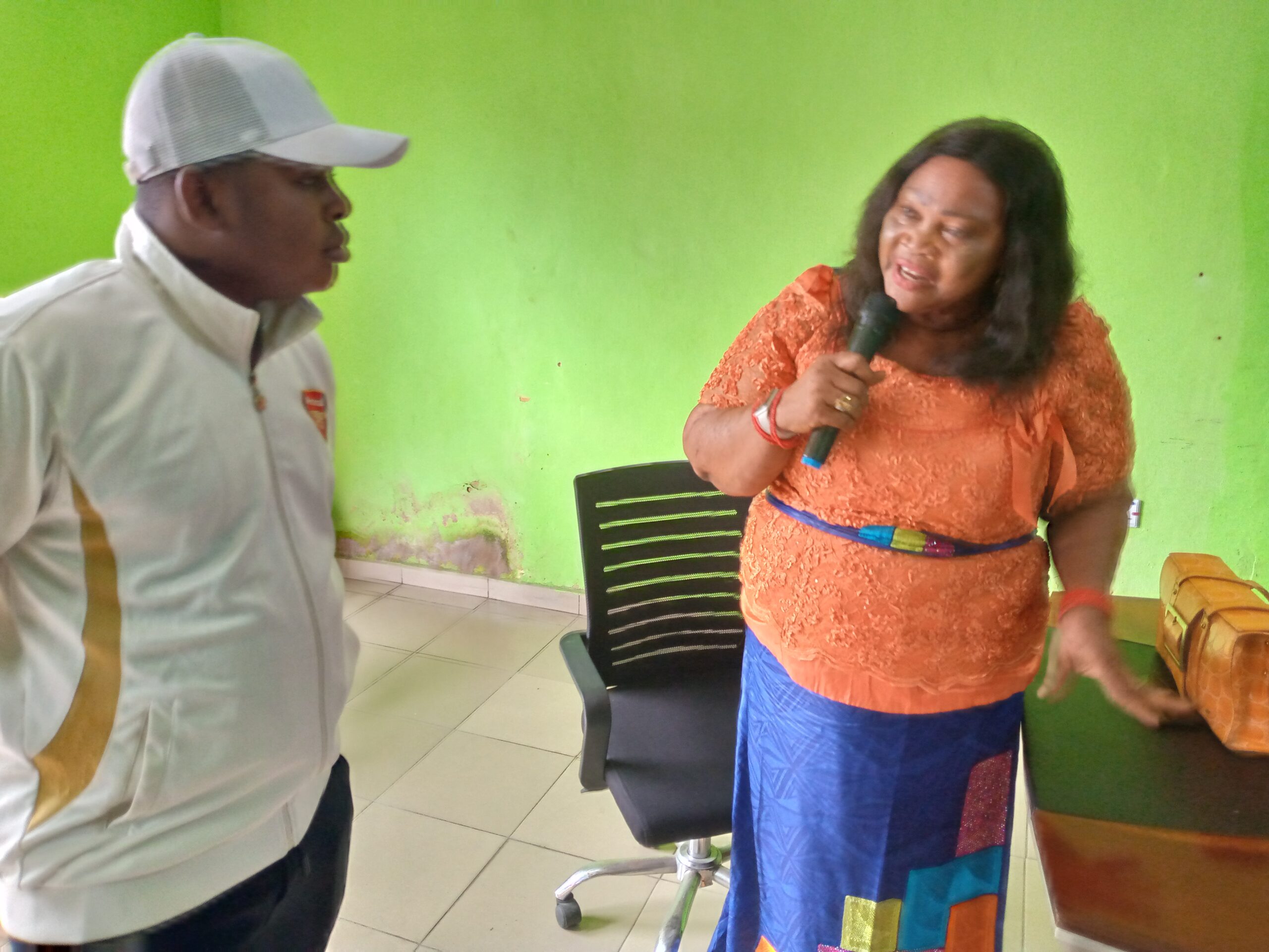 WOMEN FROM SAGBAMA CONSTITUENCY 3 PASSES VOTE OF CONFIDENCE ON APC CANDIDATE AMB EXCEL