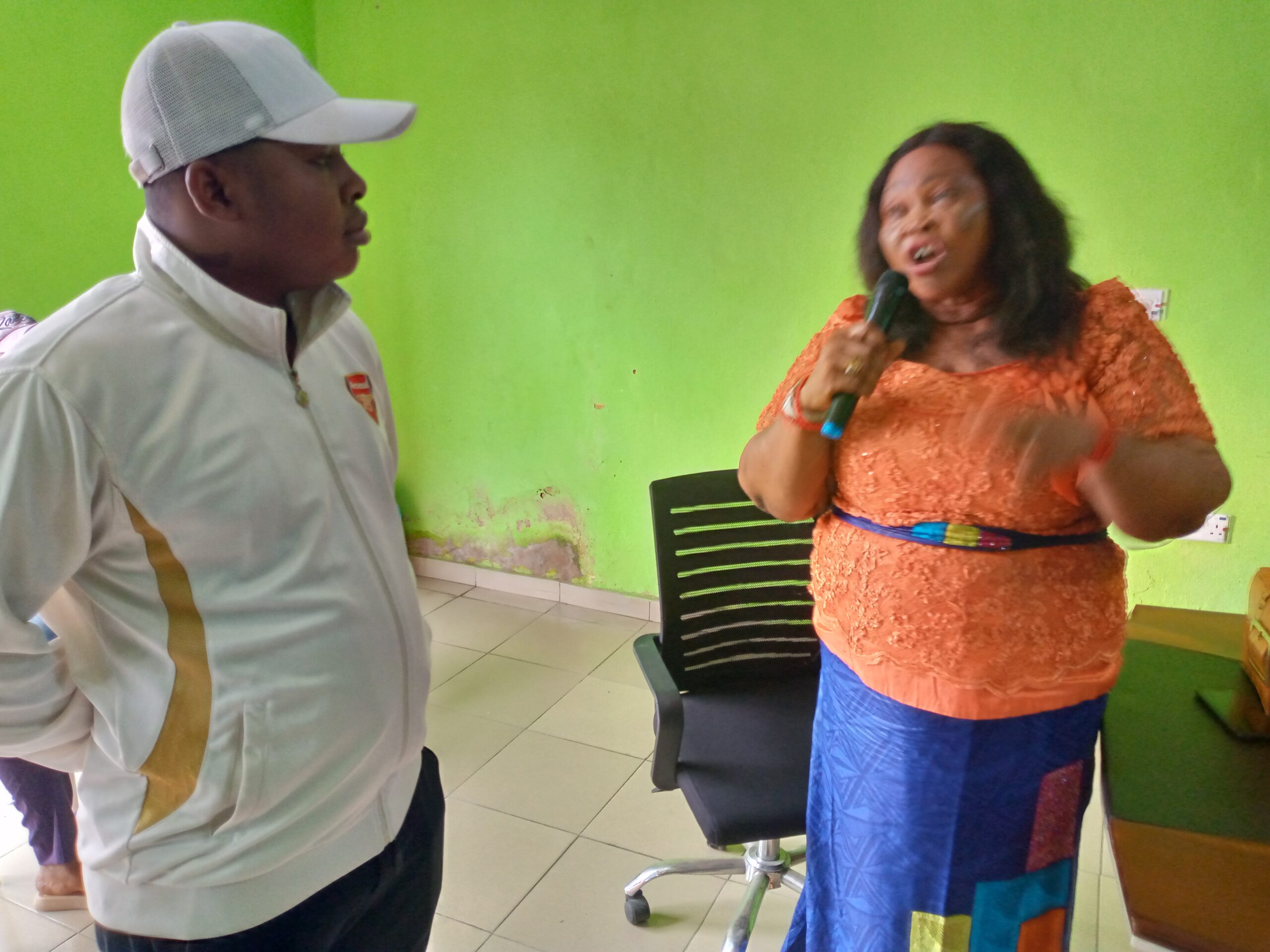 WOMEN FROM SAGBAMA CONSTITUENCY 3 PASSES VOTE OF CONFIDENCE ON APC CANDIDATE AMB EXCEL