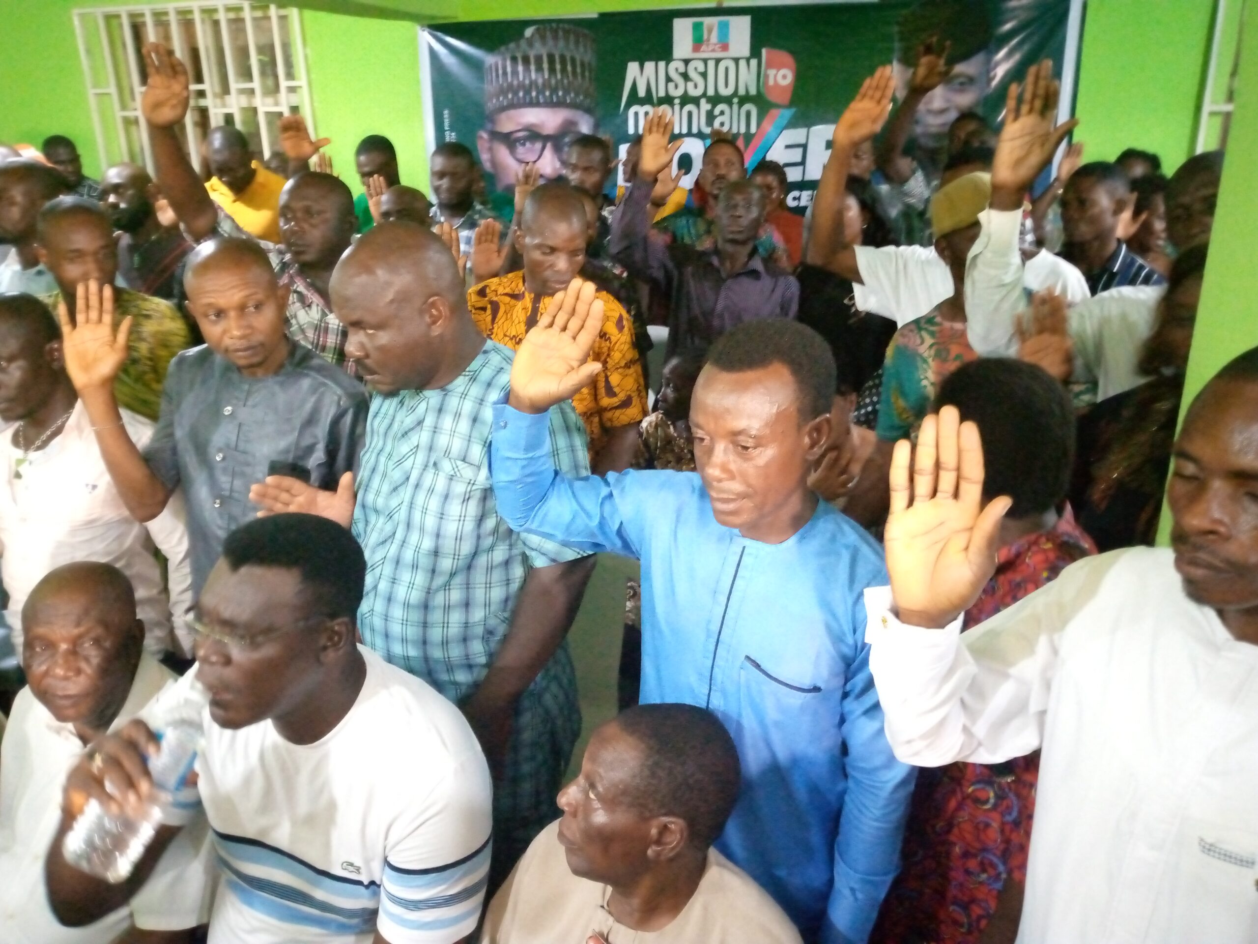 Pastor Reuben Inaugurate's 105 Ward Coordinators, Charges Them To Woo Voters For Tinubu & All Other APC Candidates Ahead of 2023 General Elections.